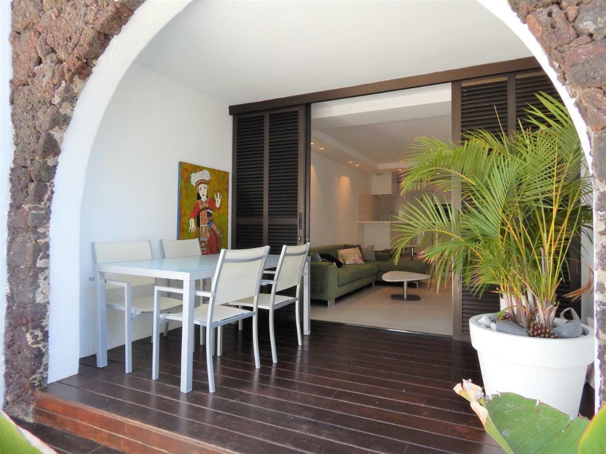 Beautiful Beachfront Playa de las Americas  Exterior photo